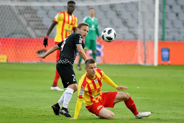 Ekstraklasa: Nowak zmarnował rzut karny. To był przełomowy moment meczu Korona - Zagłębie