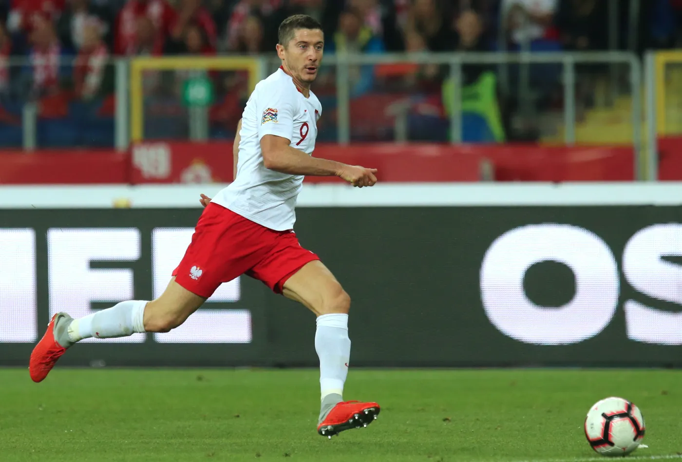 Zawodnik reprezentacji Polski Robert Lewandowski podczas meczu z Włochami w Lidze Narodów