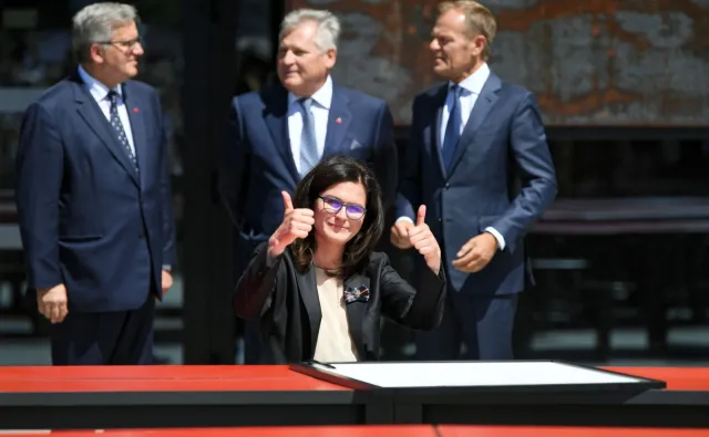 Dulkiewicz: Najważniejszą informacją w mediach powinny być narodziny lwa, a nie łamanie Konstytucji