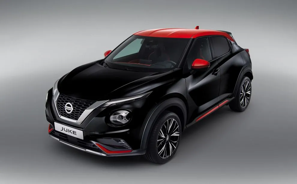 12570868-new-nissan-juke-unveil-black-static.jpg