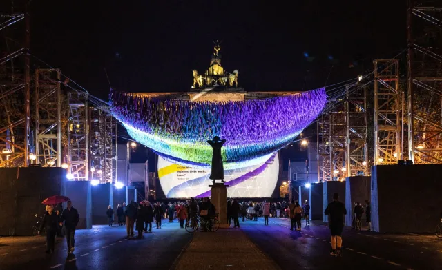 Rozpoczęły się obchody 30. rocznicy upadku muru berlińskiego