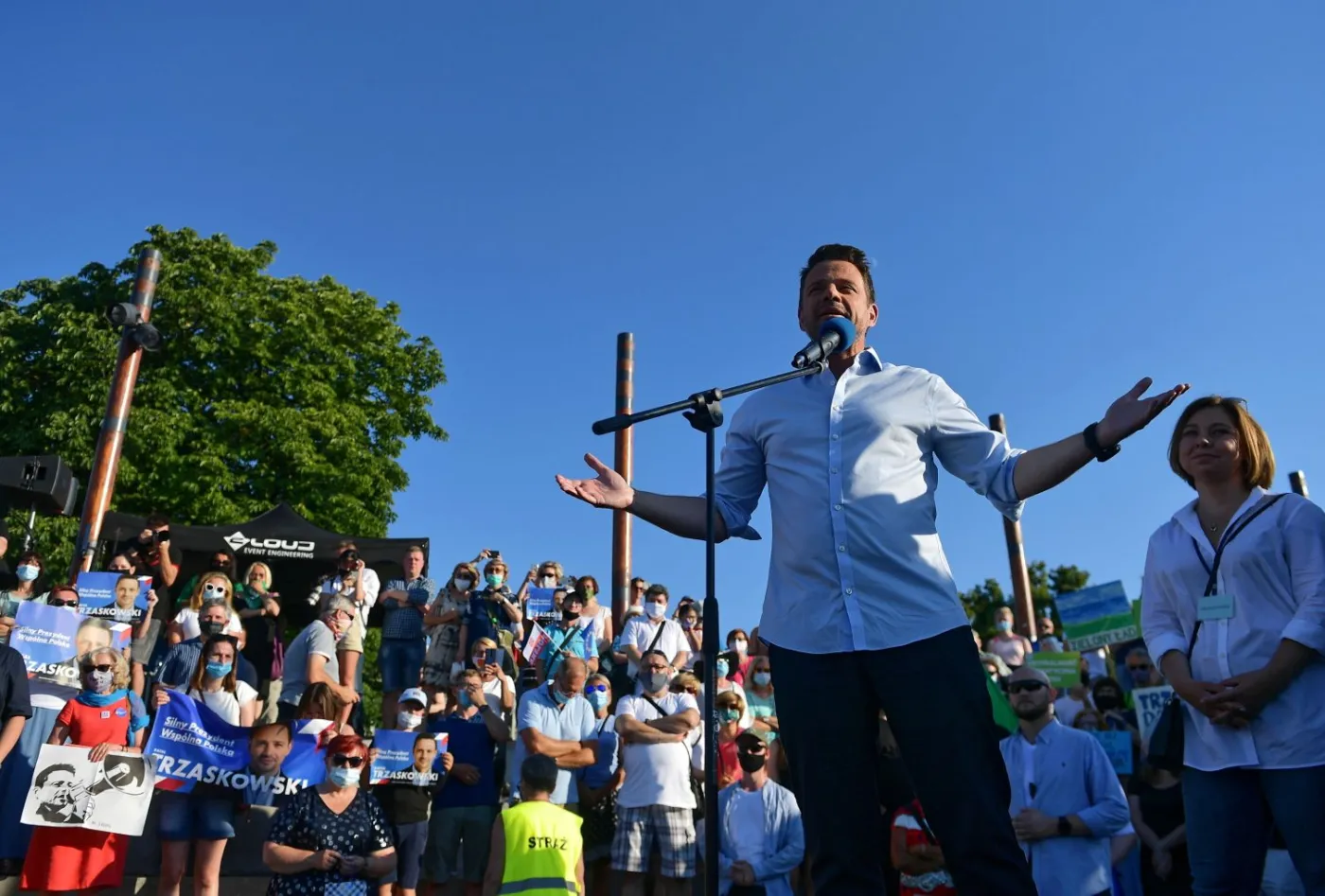 Trzaskowski ostrzega: Jeśli na marszu ONR pojawią się symbole zakazane, zareagujemy