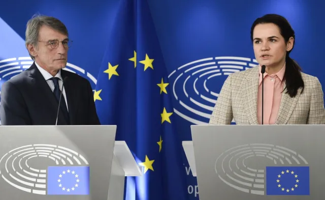 "PE odrzuca wynik wyborów na Białorusi i wzywa Łukaszenkę do uwolnienia zatrzymanych" [WIDEO]