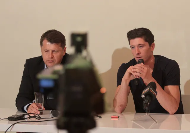 Kucharski doniósł na Lewandowskiego i żąda 39 mln zł odszkodowania