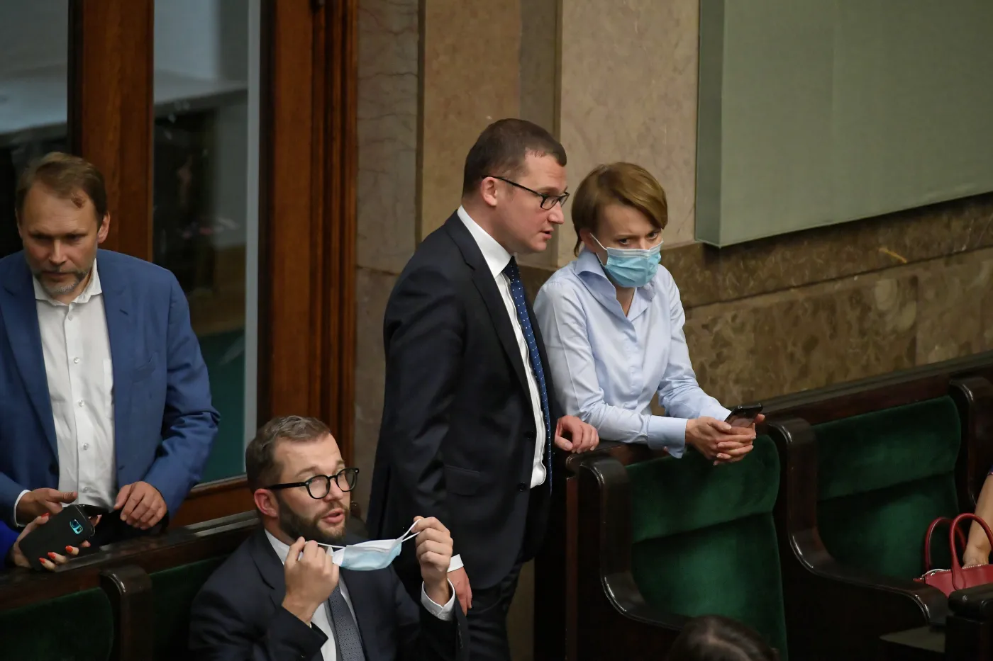 Dlaczego wyrok TK nie został opublikowany? "Milcząca większość Polaków..."