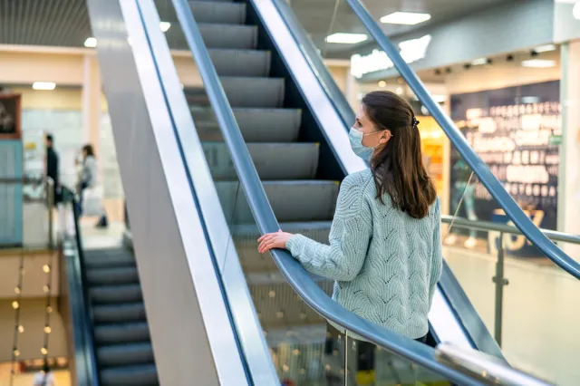 Klienci wracają do galerii. Szybciej niż przewidywano