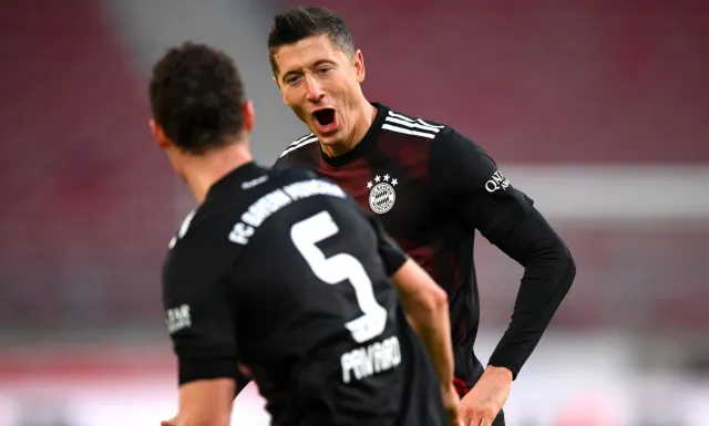 Dwunasty gol Lewandowskiego w Bundeslidze. Udana pogoń Bayernu