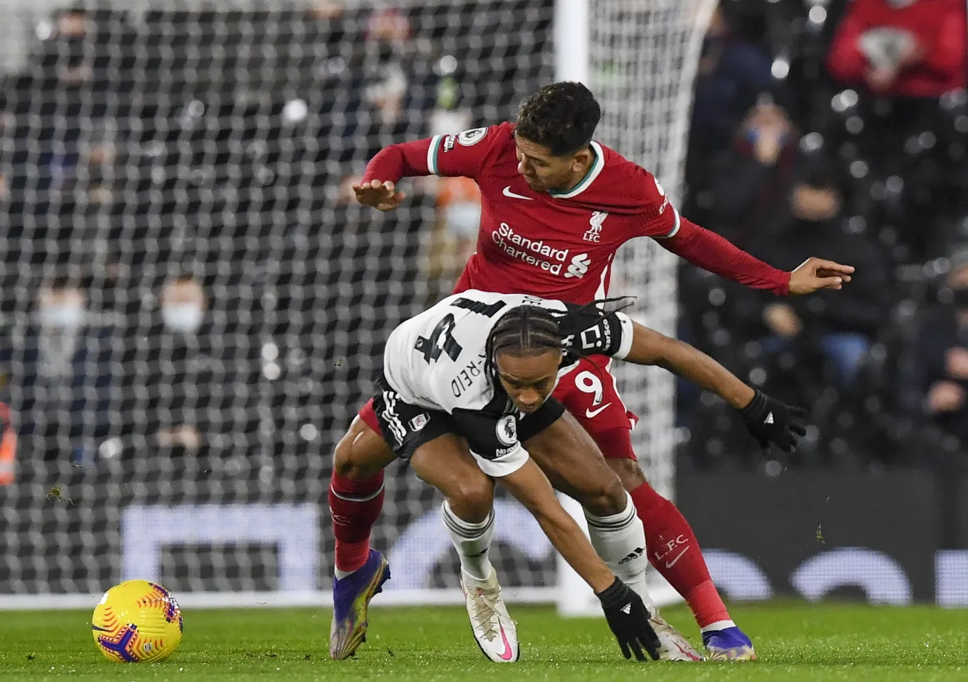 Bobby Decordova-Reid i Roberto Firmino