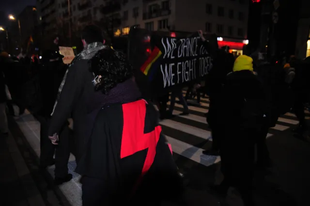 Niecodzienna sytuacja na sali rozpraw. Prokuratorowi nie spodobał się symbol Strajku Kobiet