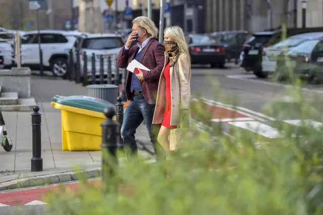 Jarosław Jakimowicz i Magdalena Ogórek tańczą w studio. "Żenometr pękł"