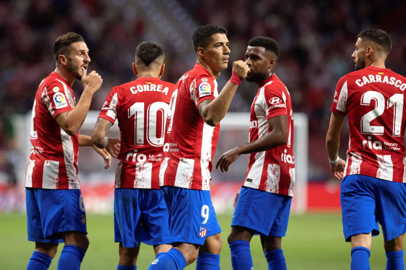 Szczęśliwy remis Atletico Madryt. "Królewscy" liderem La Liga