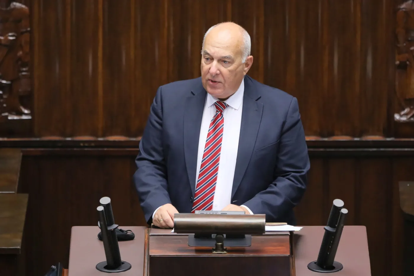 Kościński w Sejmie o budżecie 2022 r.: deficyt będzie niższy niż 3 proc. PKB