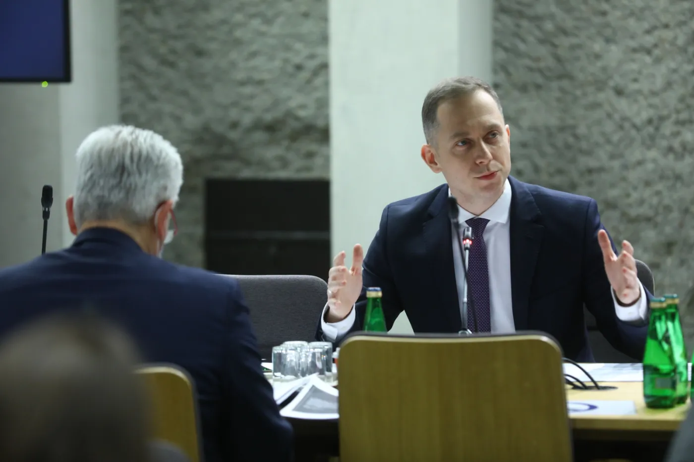 KO żąda dymisji szefa MON wz. z doniesieniami o wycieku danych z wojska