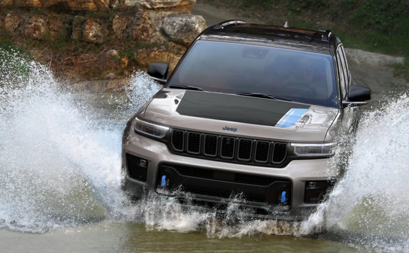 jeep-grand-cherokee-nowej-generacji-37365740.jpg