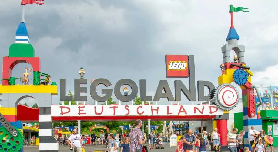 Wejście do parku rozrywki w Gunzburgu