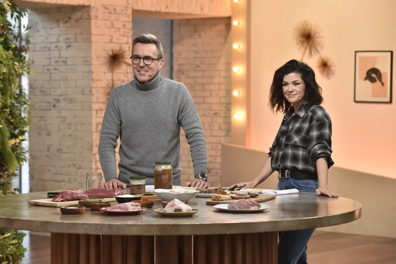 Cichopek i Kurzajewski pierwszy raz na wizji po "miłosnym coming oucie"