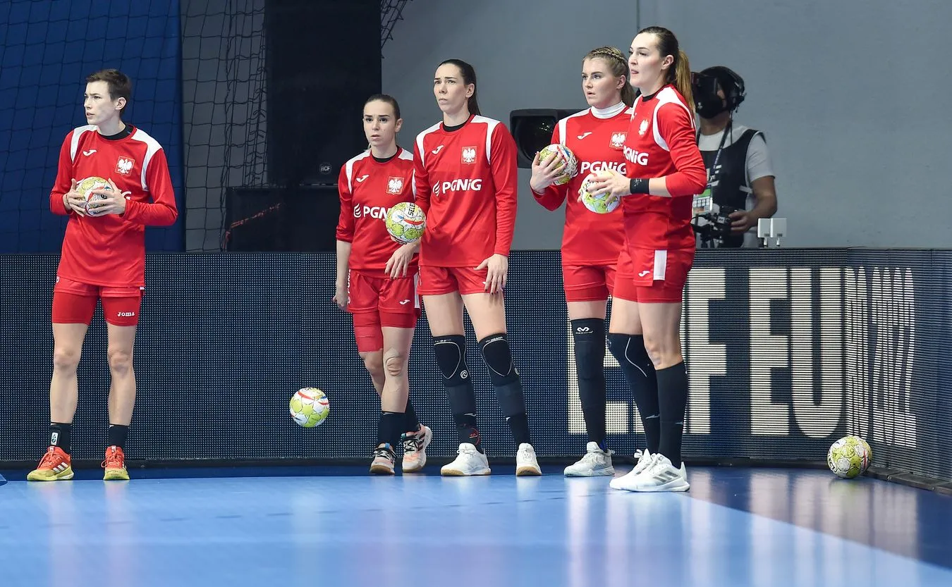 ME piłkarek ręcznych. Zacięty mecz Polek, ale biało-czerwone przegrały z Czarnogórą