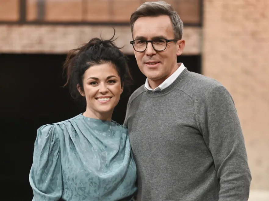 Katarzyna Cichopek i Maciej Kurzajewski szaleją na alpejskich stokach. Kto im towarzyszył? [FOTO]