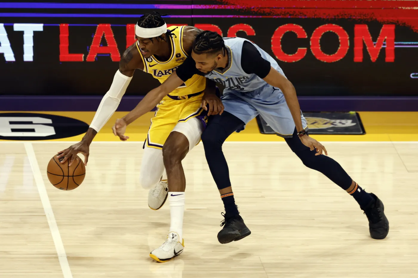 Liga NBA. Świetny mecz Davisa w Los Angeles, Gasol uhonorowany