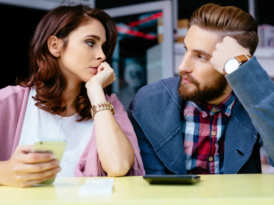 Polacy coraz bardziej nieszczęśliwi. Fatalnie wypadliśmy w światowym badaniu...