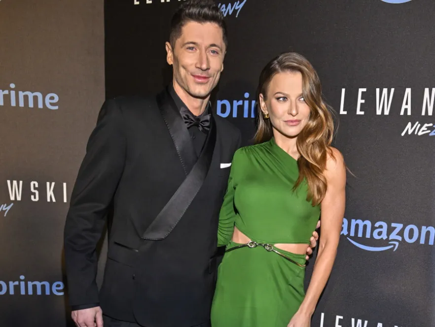 Lewandowski Nieznany - tłum bliskich piłkarza i gwiazd na premierze filmu [FOTO]