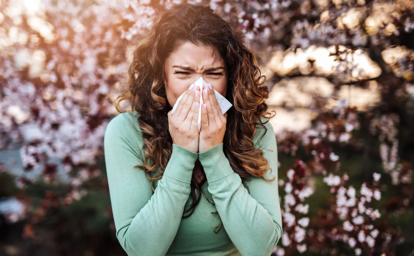 Agresywny sezon pyłkowy! Jedna tabletka może już nie pomóc osobom uczulonym