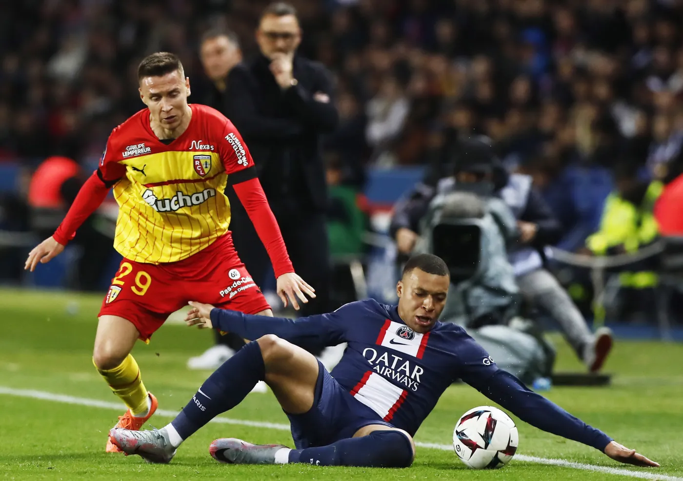 Frankowski nie zatrzymał Mbappe, ale strzelił gola Paris Saint-Germain [WIDEO]