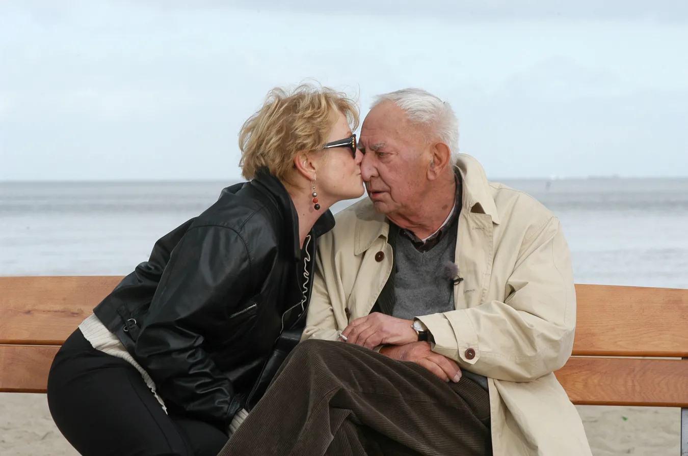 Magalena Zawadzka i Gustaw Holoubek