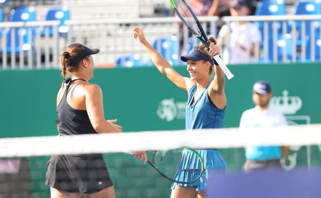 Falkowska i Piter awansowały do drugiej rundy debla turnieju WTA w Warszawie