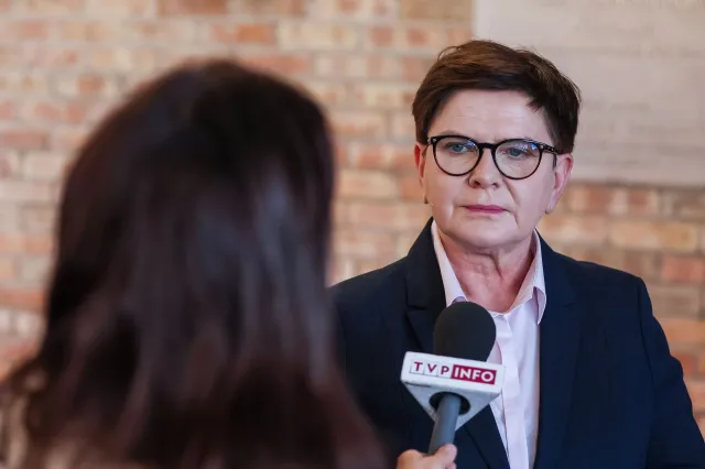 Szydło: Politycy PO najpierw wrzeszczą, a potem rozpętują histerię. To gra na rzecz wrogów Polski