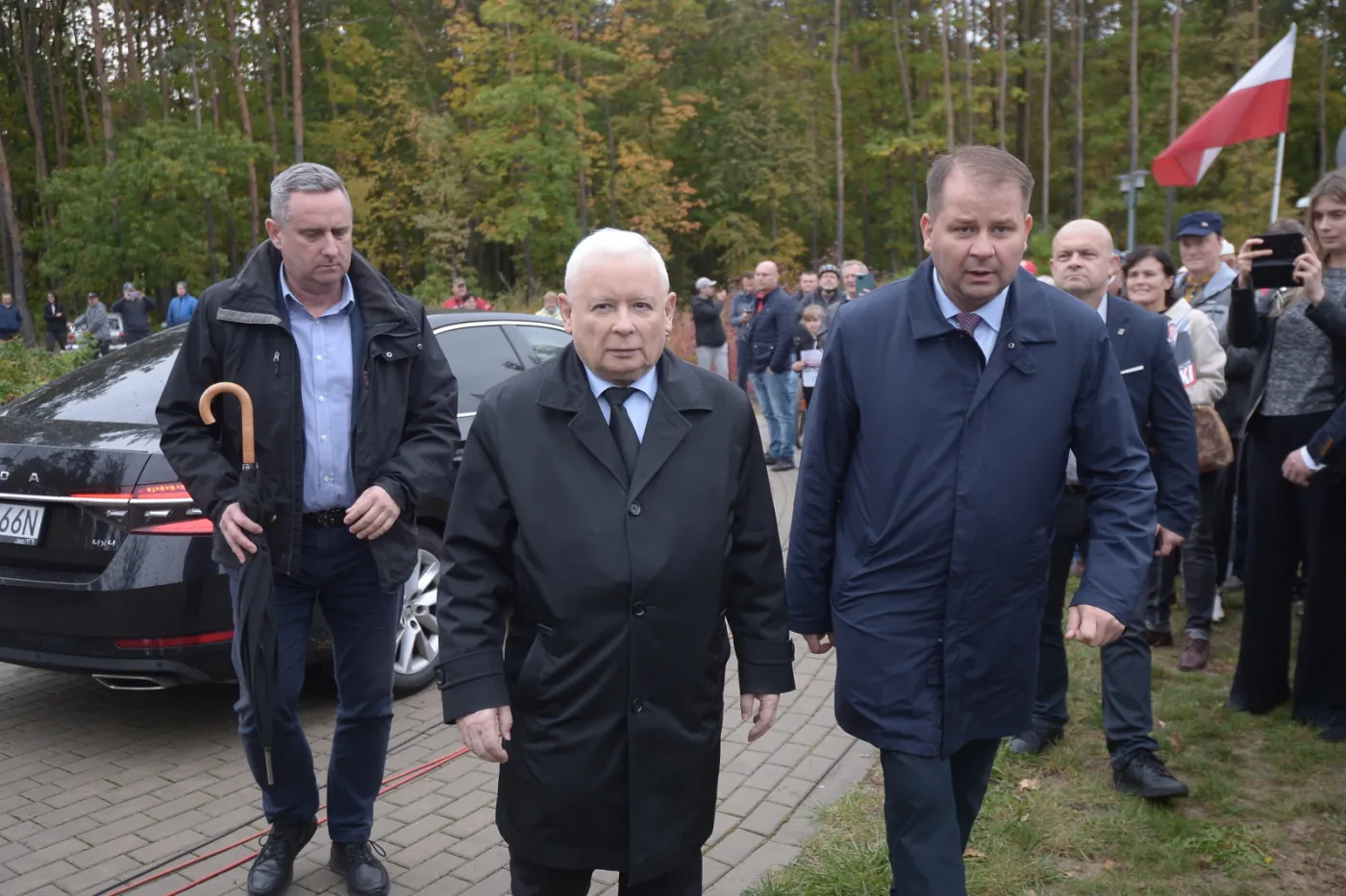 Wybory 2023. Najnowszy sondaż. Wygrywa PiS, ale może mieć problemy w Sejmie