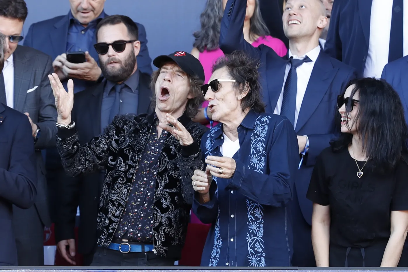 mick-jagger-szalal-na-meczu-barcelony-37969381.jpg