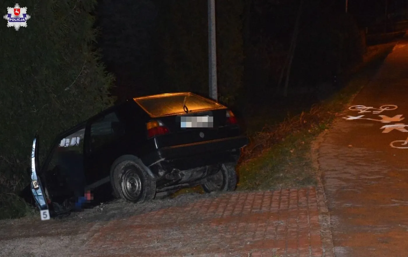 smiertelny-wypadek-w-bialobrzegach-38001808.jpeg