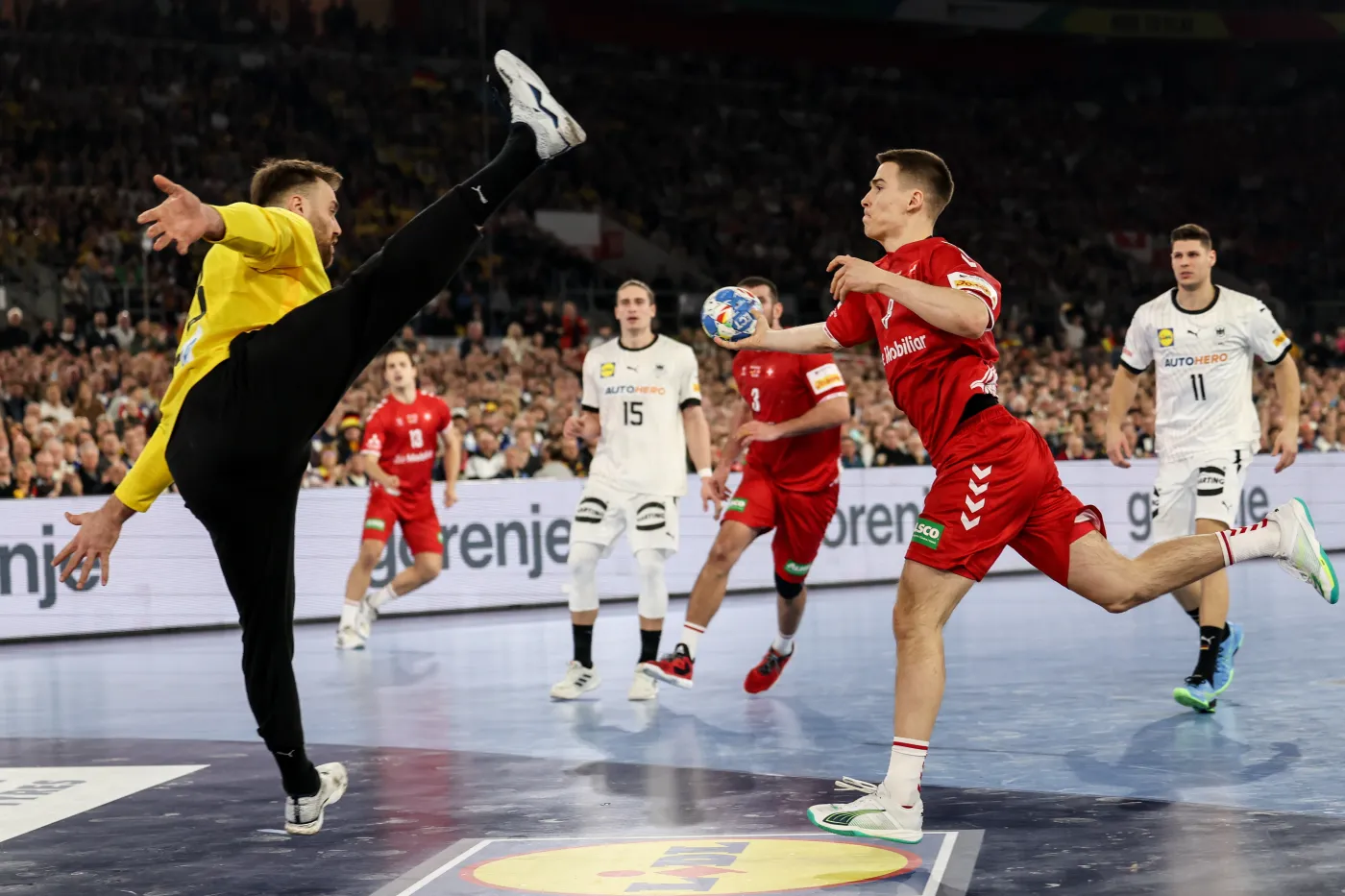 ME piłkarzy ręcznych. "Kosmiczny" mecz bramkarza Industrii Kielce