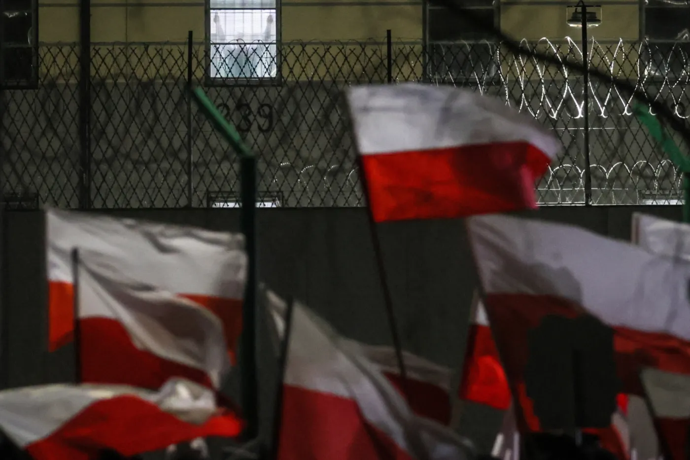 W celi Wąsika zgasło światło. "Nic nie stoi na przeszkodzie..."