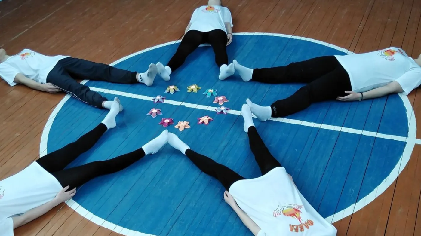 Pentagram i świece - ku czci... Przedziwne zajęcia w rosyjskich szkołach