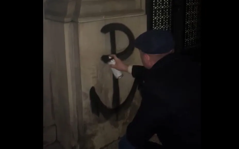 Bąkiewicz usłyszał zarzut. Grozi mu nawet 8 lat więzienia