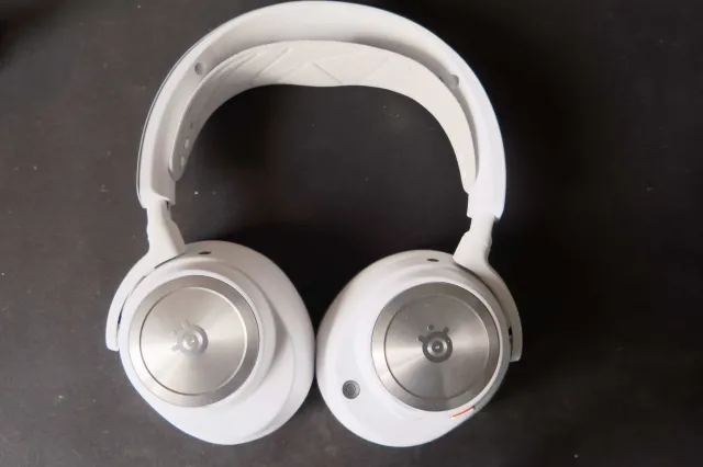 SteelSeries Arctis Nova Pro Wireless to marzenie każdego gracza [RECENZJA]