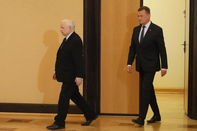 Młody, wysoki, okazały. Wykapany Mariusz Błaszczak?