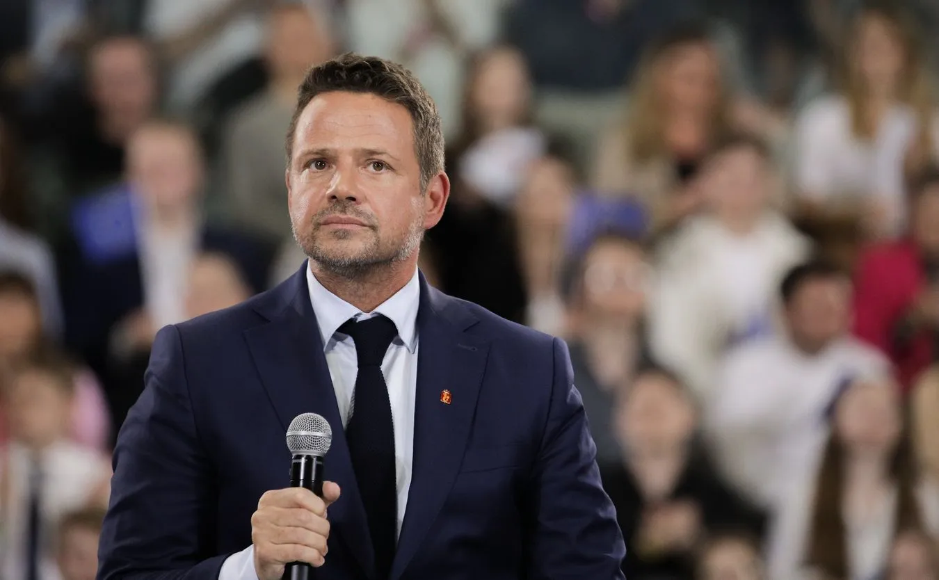 Trzaskowski zabrał głos ws. Marszu Powstania Warszawskiego. "Powinniśmy rocznicę uczcić w ciszy"