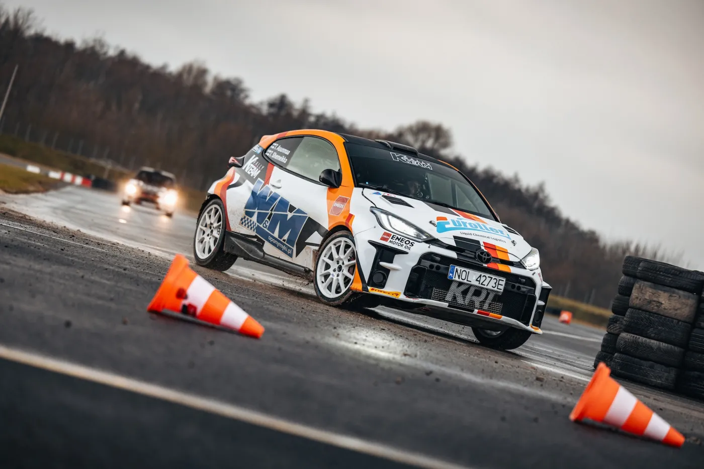 toyota-gr-yaris-przed-rajdem-barborka-38357577.jpg