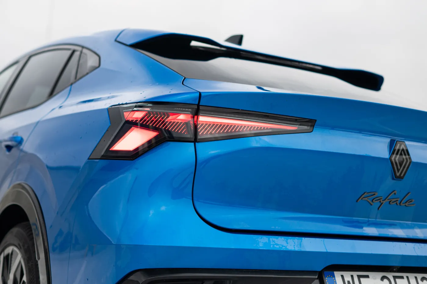 renault-rafale-etech-full-hybrid-200-38383635.jpg