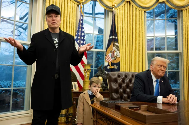 Syn Elona Muska na konferencji z Donaldem Trumpem.  X Æ A-Xii skradł show