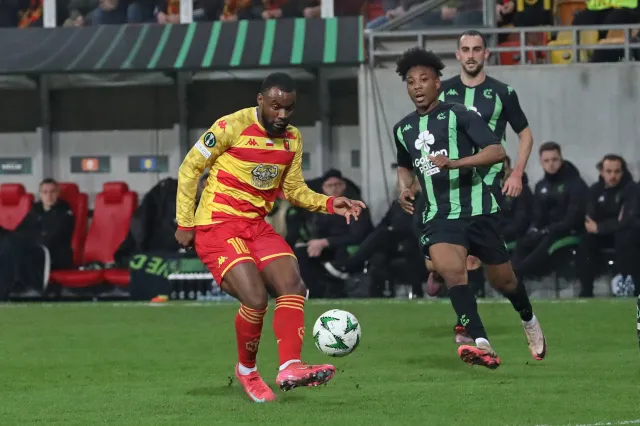 Kosmiczna przewrotka Pululu. Czerwona kartka odmieniła mecz Jagiellonii z Cercle Brugge