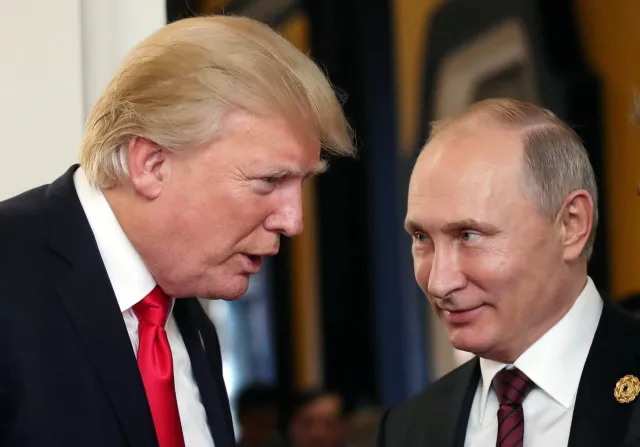 Trump dostał specjalny prezent od Putina. "Był wyraźnie poruszony"