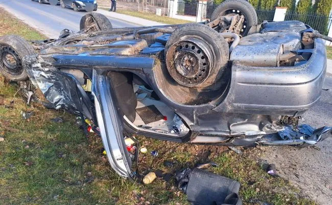 Tragedia w Chełmie. 10 nastolatków w samochodzie, dwóch zabitych. Kierowca pijany
