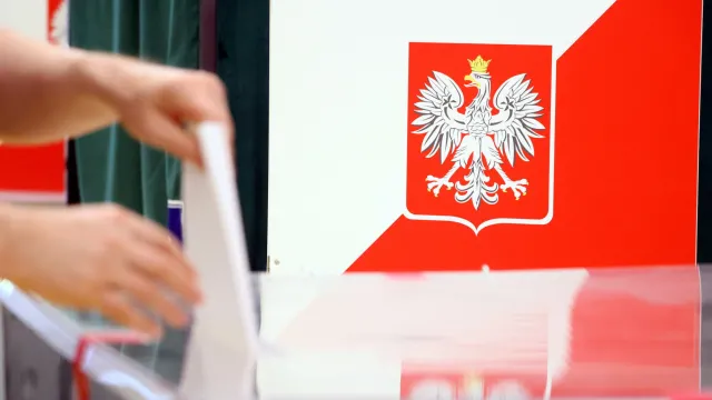 Latarnik Wyborczy wystartował. Podpowie, na kogo zagłosować w wyborach