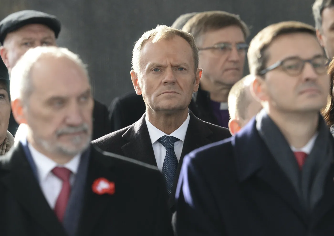 Który rząd najbardziej podzielił Polaków? Nowy sondaż pokazuje to wyraźnie