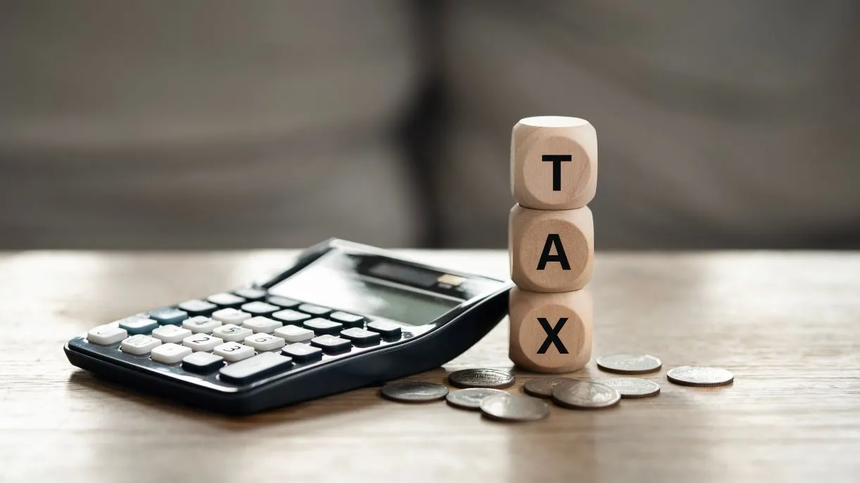 Emerycie, zmniejsz swój PIT! Skorzystaj z ulg podatkowych na leki, sprzęt i darowizny!