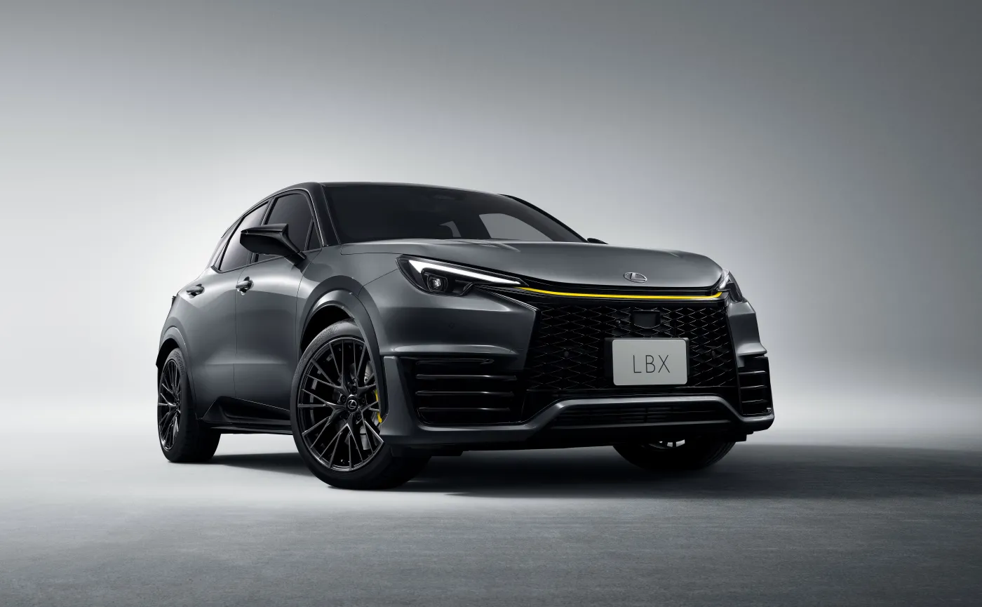 Nowy Lexus wygląda świetnie. Ma 305 KM i nie tylko SUV-y zmiata z planszy